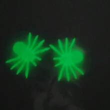 1pc Halloween Decoration Glow-In-The-Dark Green Spider, Horror Design Prop For Halloween Party, Haunted House - Multicolor - View 4