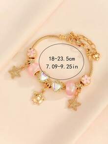 1件极简时尚水钻镂空心形、三叶草、粉色花朵、蜜蜂吊坠手链，适合青少年日常佩戴的时尚饰品