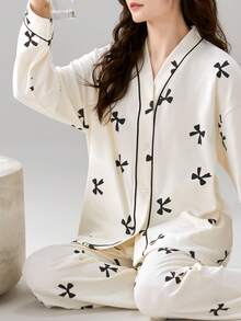 两件套女士睡衣套装，V领长袖上衣和长裤，柔软舒适，适合春秋季和秋冬季穿着。 - 米色 - 查看 3