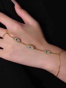 1 Stück Edelstahl Klee Armreif mit Strass für Frauen, Luxus Modeschmuck geeignet für Bankette, Dates, Partys, täglichen Gebrauch