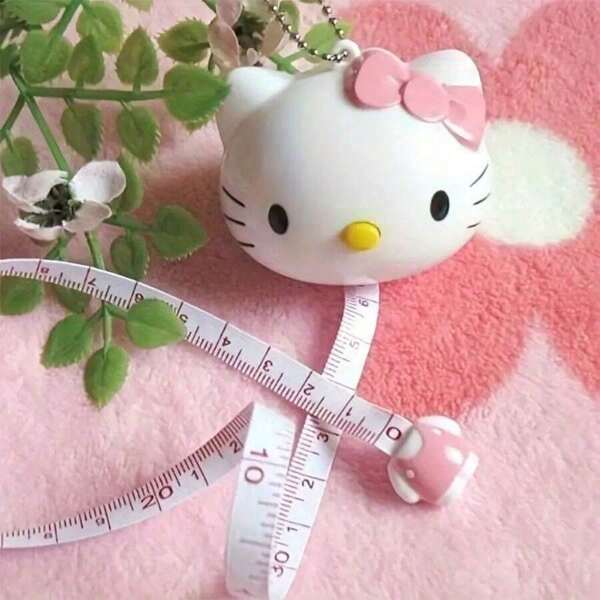 Sanrio 1 قطعة من شريط قياس قابل للانسحاب وردي من ساينورو، تصميم سلسلة مفاتيح، شريط قياس تلقائي صغير مناسب لقياس محيط الصدر والخصر والأرداف، خطاف قياس صغير آلي قابل للانسحاب، مسطرة محمولة للاستخدام اليومي، أدوات مدرسية، عودة إلى المدرسة