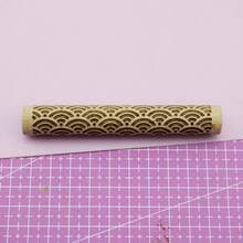 10厘米小型木制擀面杖，适用于聚合物粘土DIY首饰纹理制作，可压印花朵/叶子/心情太阳/心形/波浪/树皮/星星图案 - 木頭色 - 查看 12