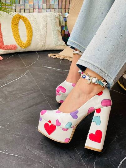 Zapatillas Plataforma altas suaves, el complemento ideal para dar de color a cualquier look. Luce única y diferente para cualquier ocasión. estampado de pañuelo Bohemio Elegante Glamour De moda Guay Casual Estilo lolita Tacon alto  Y2K  Lindo  Estilo lolita  Sexy  Básico  Vintage  Guay  Gótico    Tacon alto