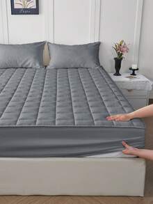 1pc Waterproof Quilted Mattress Protector, Bedding, Soft & Comfortable, Skin-Friendly Mattress Cover, Suitable For Queen, King, Twin Size Beds, Washable, Great Gift - Grey - View 5