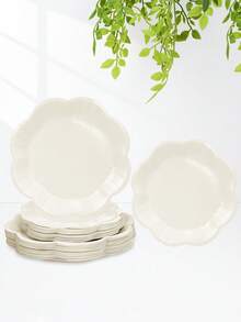 10pcs/20pcs/50pcs Ivory Scalloped Paper Plates Party Supplies Cream Paper Party Decorative Plates Table Decorations For Cake Dessert Dinner Babe Shower Wedding Birthday Party Supplies