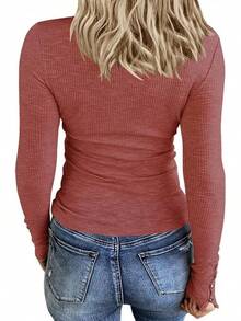 Women's Long Sleeve Henley Shirts Button Down Tops Scoop Neck Ribbed Knit Shirts - 紫紅色 - 查看 2