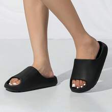 Cloud Slides For Women And Men, Platform Slides Slippers, Non-Slip Quick Drying Soft Lightweight Shower Shoes, Thick Sole Open Toe Slides Sandals For Indoor & Outdoor - 黑色 - 查看 7