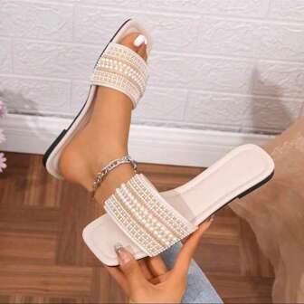 Women Elegant Comfy Crystal Decor Slip-On Flat Casual Sandals