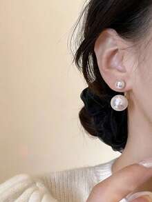 Elegant Pearl Earrings With Dual Function, One Round Bead And One Heart - Trắng 1 - Xem 2