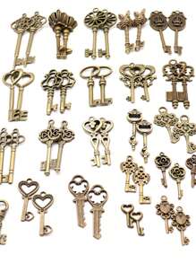 46pcs Mix Vintage Skeleton Keys Pendants, Filigree Steampunk Keys Antique Bronze Keys Charms Pendants, Jewelry Findings Making Accessory For DIY Necklace Bracelet