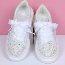 Flat Colorful Satin Shoelaces, 3/ 4inch Width, Women's/Girls' Shoelaces, White, 47inch (120) Cm: Clothing, Shoes, And Jewelry - 白色絲帶 - 查看 3