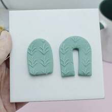 10厘米小型木制擀面杖，适用于聚合物粘土DIY首饰纹理制作，可压印花朵/叶子/心情太阳/心形/波浪/树皮/星星图案 - 木頭色 - 查看 9