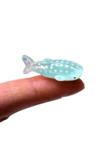 10/20 piezas Mini figuras de resina de tiburón, pequeñas esculturas de arte con diseño de lunares, adecuadas para acuarios y decoración de paisajes en miniatura, decoración del hogar, azul con diseño de lunares, regalos de Pascua