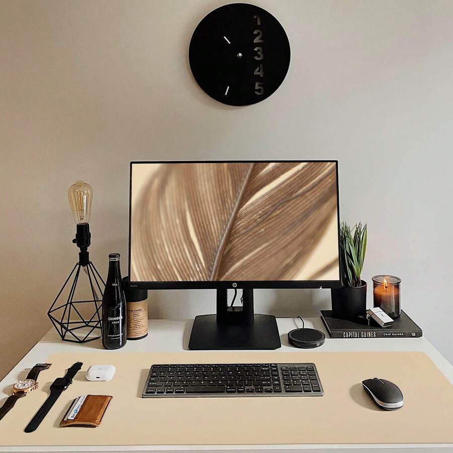 Extended Mouse Pad, Writing Pad, Desk Mat, Office Desk Pad, Desktop Protector, Anti-Glare, Scratch-Resistant, Waterproof PU Leather + Non-Slip Suede 15.7*31.5 Inches 80 X 40 Cm, Nail Table Mat, Makeup Pad, Vanity Mat, Desk Pad, Laptop Protector, Dirt-Resistant And Easy To Clean, Office Supplies, School Supplies, Home Supplies