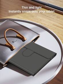 360°旋转支架键盘保护套，兼容iPad第11代/2025款（A16），PU皮革材质，可拆卸无线蓝牙键盘（内置150mAh电池），兼容iPad第11代/第10代Air4/Air5/Air6/Air7 10.9英寸（M2）2024款（M3）以及iPad 10.2英寸机型，配备无线键盘和Apple Pencil笔槽，支持自动睡眠/唤醒功能 - 黑色