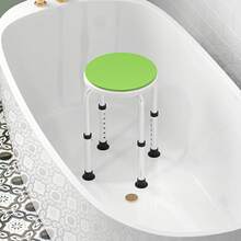 HOMCOM Tabouret de douche siège de douche tabouret de bain hauteur réglable 35,5-48,5 cm pivotant à 360° chaise de douche en aluminium et pied à caoutchouc TPR antidérapant max. 135 kg blanc et vert - Vert - Voir 8