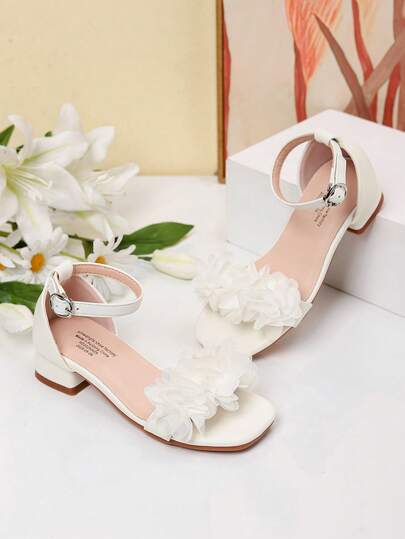 1 par Zapatos nuevos de verano para niñas, sandalias con decoración floral, hebilla y tacón cuadrado, zapatos de tacón alto para baile, estudiantes y actividades diarias, frescos, elegantes y gráciles