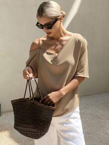 Livesso 1 件女士纯色不对称领短款泡泡袖时尚优雅衬衫，短袖上衣夏季 - 咖啡棕 - 查看 2