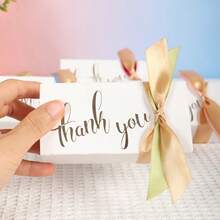 10 pièces Boîte de faveur de mariage imprimée "Thank You" avec nœud en ruban de satin coloré. Boîte cadeau en papier élégante avec estampage blanc et or pour douche de mariée, réception de mariage, fête d'anniversaire, cadeaux pour les invités et décorations de table - Boîte rectangulaire - Voir 8
