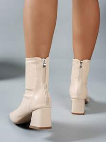 2025 秋冬春夏新款女士米色方头踝靴、法式粗跟中跟弹力紧身靴、粗跟弹力贴身中筒靴、百搭后拉链战斗靴 - 米色 - 查看 3
