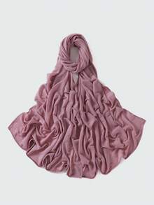 1条女士纯色褶皱休闲围巾，弹力透气针织小长围巾，可作头巾、披肩，保暖防晒，适合搭配连衣裙