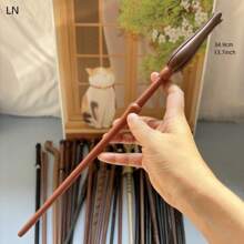 Warner Bros 2 piezas Varita oficial de Warner Bros. Harry Potter, Varita de Hermione, Varita mágica de Ron, Varitas de personajes de la serie de películas de Harry Potter, hechas de resina con núcleo de metal, accesorios de disfraz de Halloween, accesorios de escenario, regalo de Navidad, adecuado para la colección de fans de Harry Potter