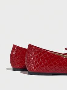 Women's Casual Patent Leather Red Ballet Flats With Bow, Soft Sole Versatile Round Toe Comfortable Plus Size, New Spring/Autumn 2025 - Red - View 9