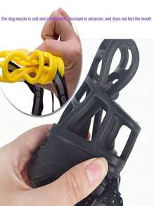 1pc Adjustable Comfortable Breathable Nylon Dog Muzzle, Suitable For 7-19 Lbs Dogs, Training