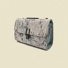 Women Shoulder Bags - 藍色專櫃正品(收藏送禮品袋) - 查看 9