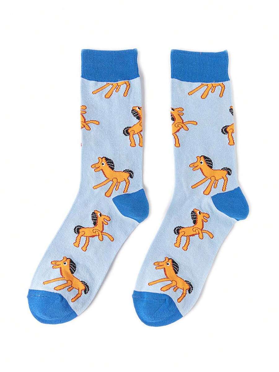 1双男士卡通木马图案趣味中筒袜，适合日常休闲穿着，动物爱好者的首选，派对和社交活动的完美礼物，秋冬男女必备袜子