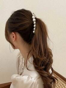 Faux Pearl And Fish Tail Banana Hair Clips, Oversized Hair Claw Hair Clips With Faux Pearls, For Ponytail Hairstyles, Hair Claws, Hair Slide, Hair Barrettes, School Stuff, Pearl Hair Accessories, Head Accessories - Multicolor - View 3