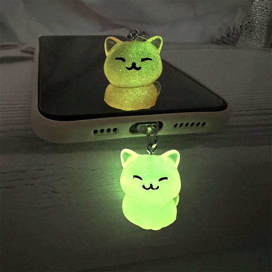 1pc Glow-In-The-Dark Resin Smiling Cat Pendant Phone Dust Plug Charm, Phone Decoration