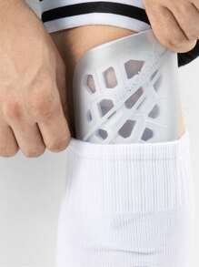 FLSHMCEN 1 paquete de calcetines de fútbol con agarre para hombres y cubrepantorrillas, protectores de pantorrilla antideslizantes para baloncesto, fútbol y deportes