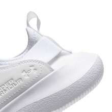 Under Armour 男式跑步鞋，轻便透气缓震，户外公路跑鞋，白色，魔术贴闭合运动鞋，无鞋带通勤步行户外运动鞋，健身房训练休闲鞋，RUNPLAY 3024870-106