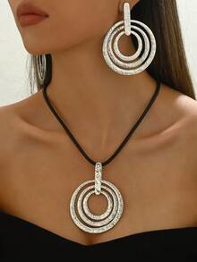 2 Pieces Set Of Exaggerated Simple Style Gold And Black Contrasting Geometric Circular Laser Pattern Pendant Earrings And Necklace Jewelry Set. Wear Jewelry To Parties And Vacations - Golden Yellow+Black - View 12