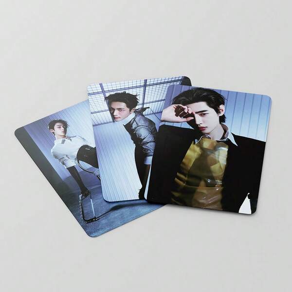 92pcs Toy Collection Cards, LOMO Cards (60pcs Cards + 32pcs Stickers), Waterproof Postcards, Cartoon Stickers, Travel Luggage Stickers, Water Cup Stickers, Decorations & Fans Merchandise