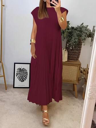 女士纯色圆领休闲宽松百褶连衣裙