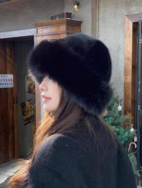 1 pièce Chapeau seau mode simple et épais pour femmes, chapeau mongol en fausse fourrure de vison, accessoire d'hiver chaud et confortable pour la protection solaire