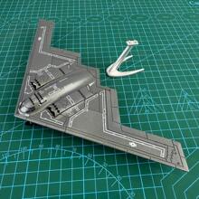 1:200比例B2隐形轰炸机模型，适合展示和收藏，配有展示架 - B2 - 查看 1