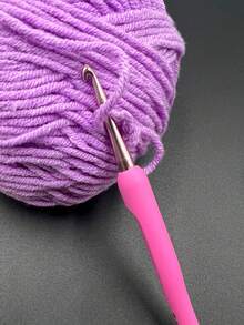 8件套初学者钩针编织套装 - 包含全套钩针、毛线、图样和配件 - DIY编织工艺品，多种尺寸：2.5毫米、3.0毫米、3.5毫米、4.0毫米、4.5毫米、5.0毫米、5.5毫米、6.0毫米 - 彩色 - 查看 4