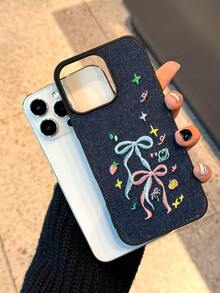 1件装创意简约蝴蝶结、草莓、椰子树、星星牛仔印花防摔手机壳，兼容 Xs/Xs Max/XR/11/12/13/14/14 Plus/15/15 Plus/16 Pro/16 Pro Max、S25 Ultra、OPPO、Redmi Note 14，防水防震防刮。 - 彩色 - 查看 3