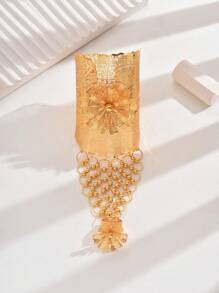 1pc Elegant Wedding Style Hollow Out Flower Design Adjustable Wide Cuff Bracelet, Fashion Jewelry For Party And Festival ﻿