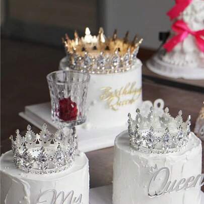 1 件精美水晶大皇冠蛋糕装饰、皇冠蛋糕装饰、泪珠皇冠，适合生日派对蛋糕装饰和婚礼摄影派对装饰。