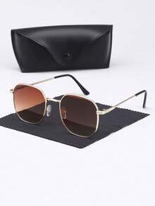 1 Pair/4 Pairs Unisex Couple Combination, Square Metal Fashion Glasses, Elegant Luxury High-Quality Glasses, Versatile, Suitable For All Face Shapes, Applicable For Parties, Holidays, Outdoor Travel, Hiking, Photography, Women's Clothing, Business Casual Gifts, Beach Accessories, With Windproof And Sand Protection Function, Suitable For All Seasons. - Multicolor - View 9