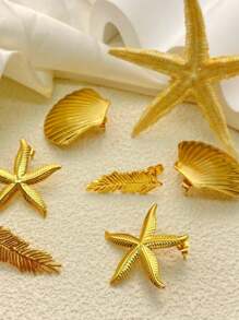 A Set Of 6 Fashionable And Elegant Golden Stainless Steel Earrings For Women, Featuring Jewelry Elements Such As Starfish, Shells, Seashells And Feathers, Free Of Allergens, With Long-Lasting Colors, Suitable For Daily Wear And A Graduation Season Gift.