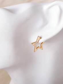 1 Pair Star Shaped Hoop Earrings, Suitable For Women's Daily And Festival Wear - Silver - View 6