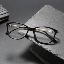 Men's Small Square Metal Clear Lens Glasses, Super Lightweight TR Material Titanium Frame, Personalized Decoration Arms, Suitable For Reading, Computer, TV, Streetwear And Couples - Clear - View 4
