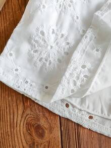 2 件套女童刺绣上衣和短裤，假日韩式时尚可爱优雅装 - 白色 - 查看 8
