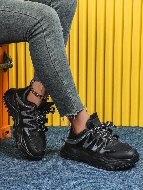 Women's Black Unique Creative Party Different Personalized Back To School Fashionable Cushioning Low-Top Chunky Sneakers, Lace-Up, Durable, Non-Slip, Platform Chunky Sneakers, Suitable For Holiday Parties, Gatherings, Gifts