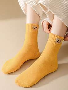 5双女士厚毛绒袜子，随机纯色，几何图案和面部图案，优雅舒适，适合秋冬季日常休闲穿着 - 彩色 - 查看 8